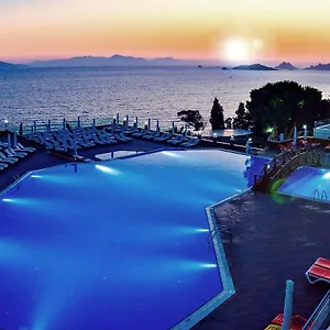 Woxxie 4*, Turgutreis Turkey